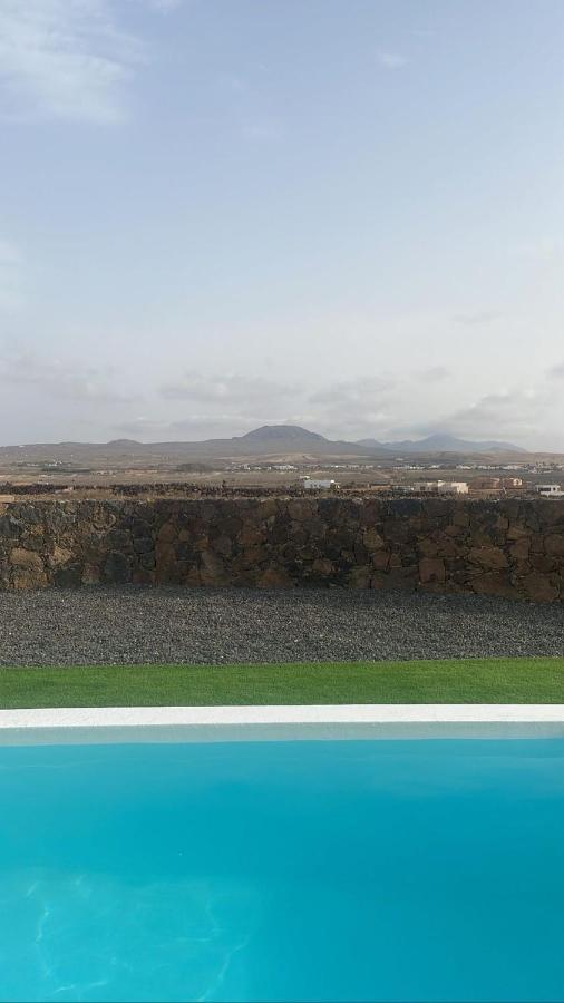 לאחארס Villa Los Volcanes מראה חיצוני תמונה