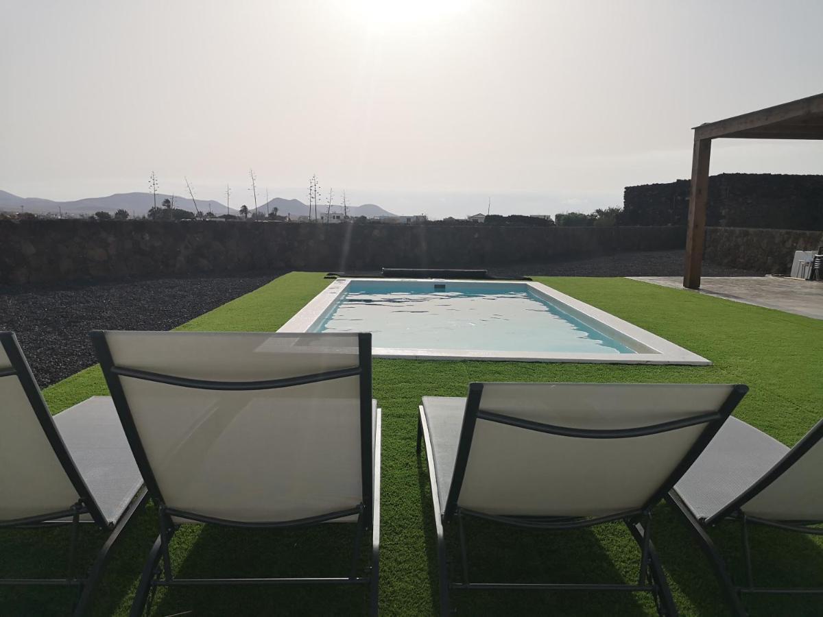 לאחארס Villa Los Volcanes מראה חיצוני תמונה